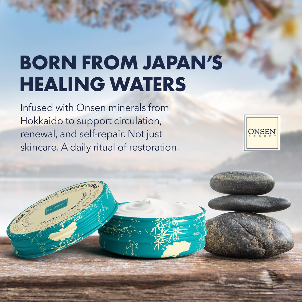 Application quotidienne Onsen Secret crème douce pour mains et cuticules.
