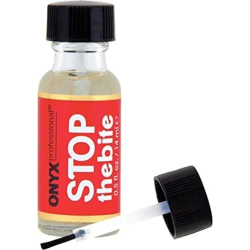 Vernis anti-morsure Onyx en contexte soins des ongles à domicile.