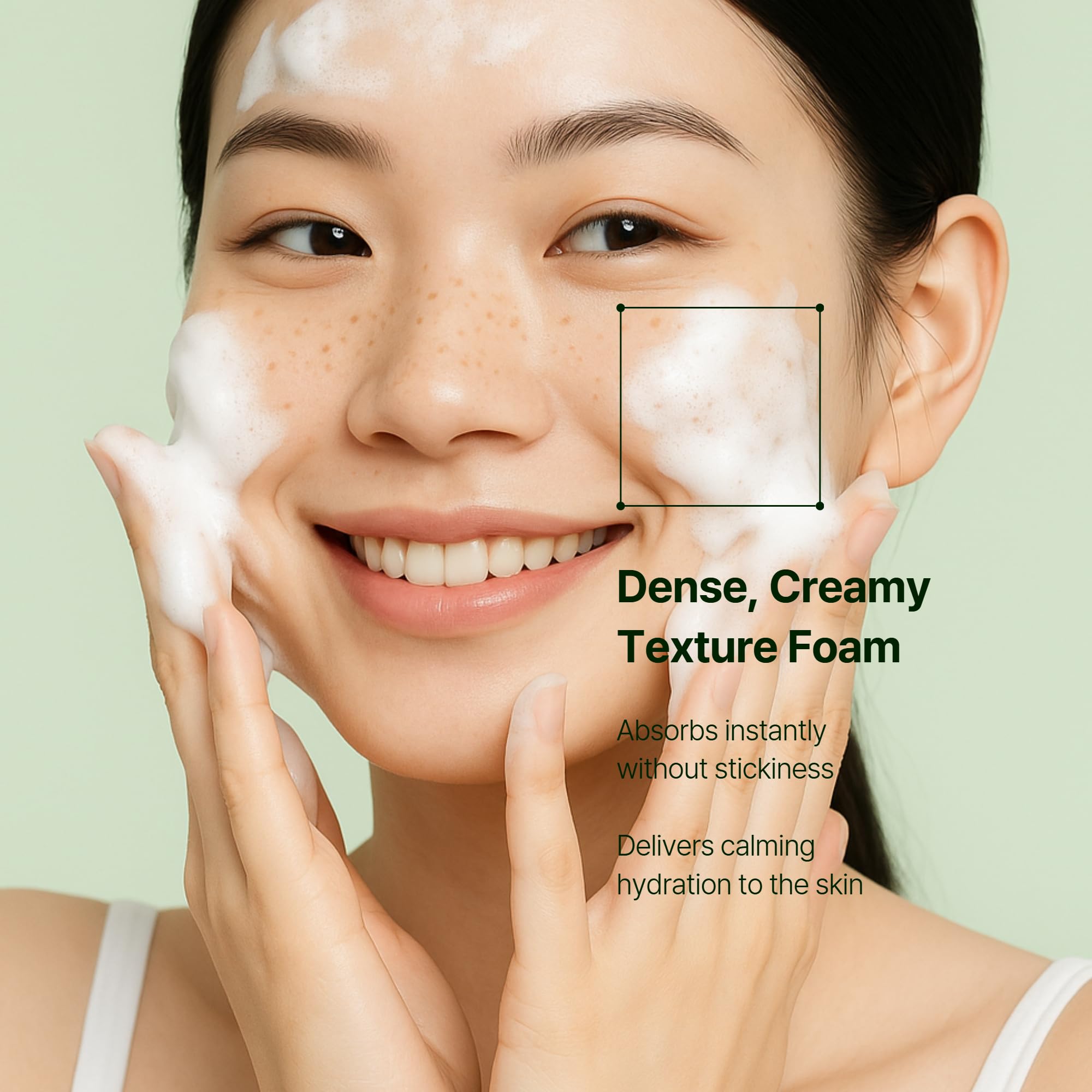 Orien Mugwort Zero Film Application Visage démontrant une mousse légère et efficace