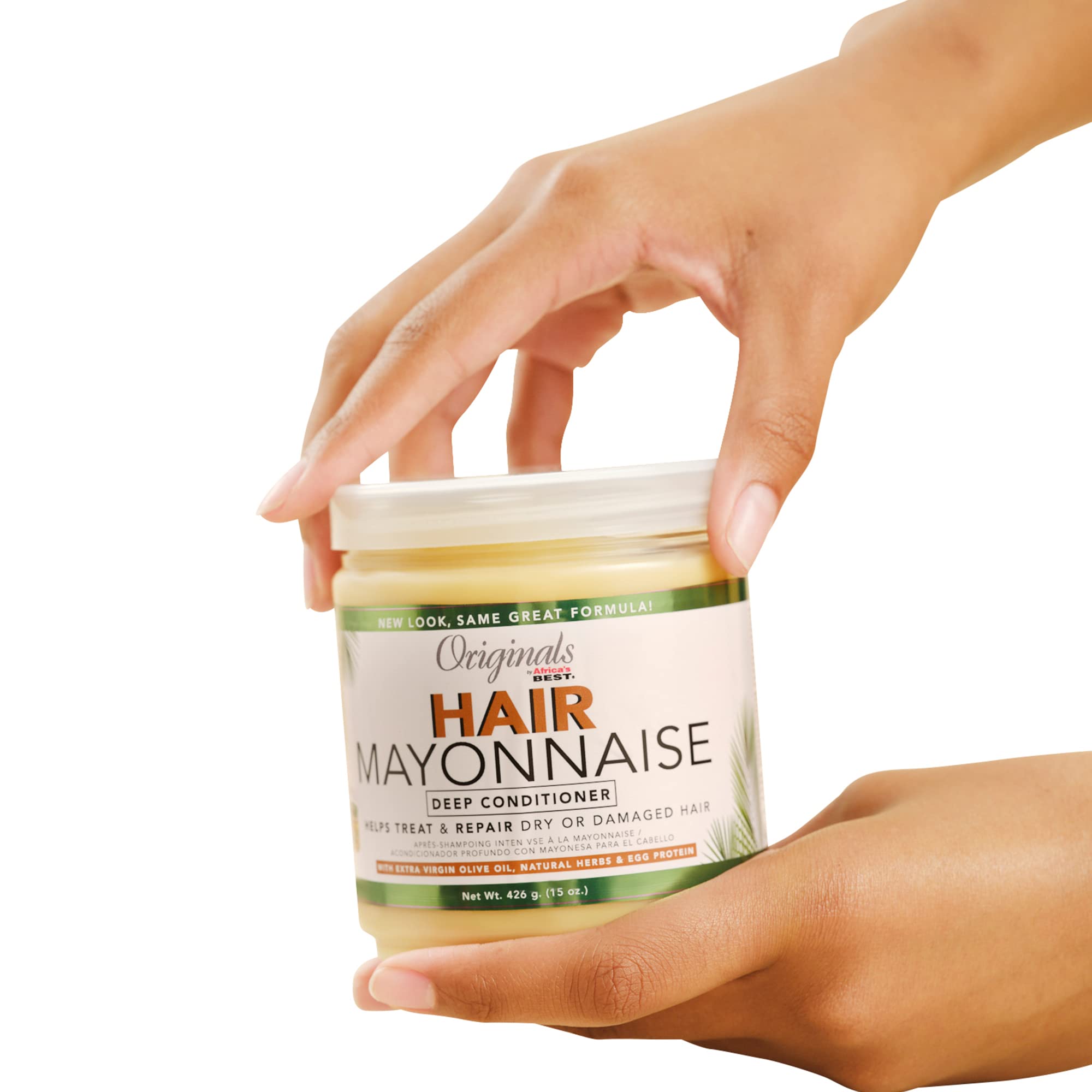 Cheveux recevant un massage lors de l'application pour une hydratation optimale
