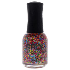 Orly Turn it Up, gros plan sur la bouteille, couleur éclatante et tenue potentielle.