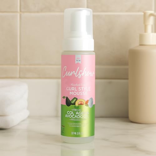 ORS Curlshow Mousse – contrôle du frizz pour un style durable.