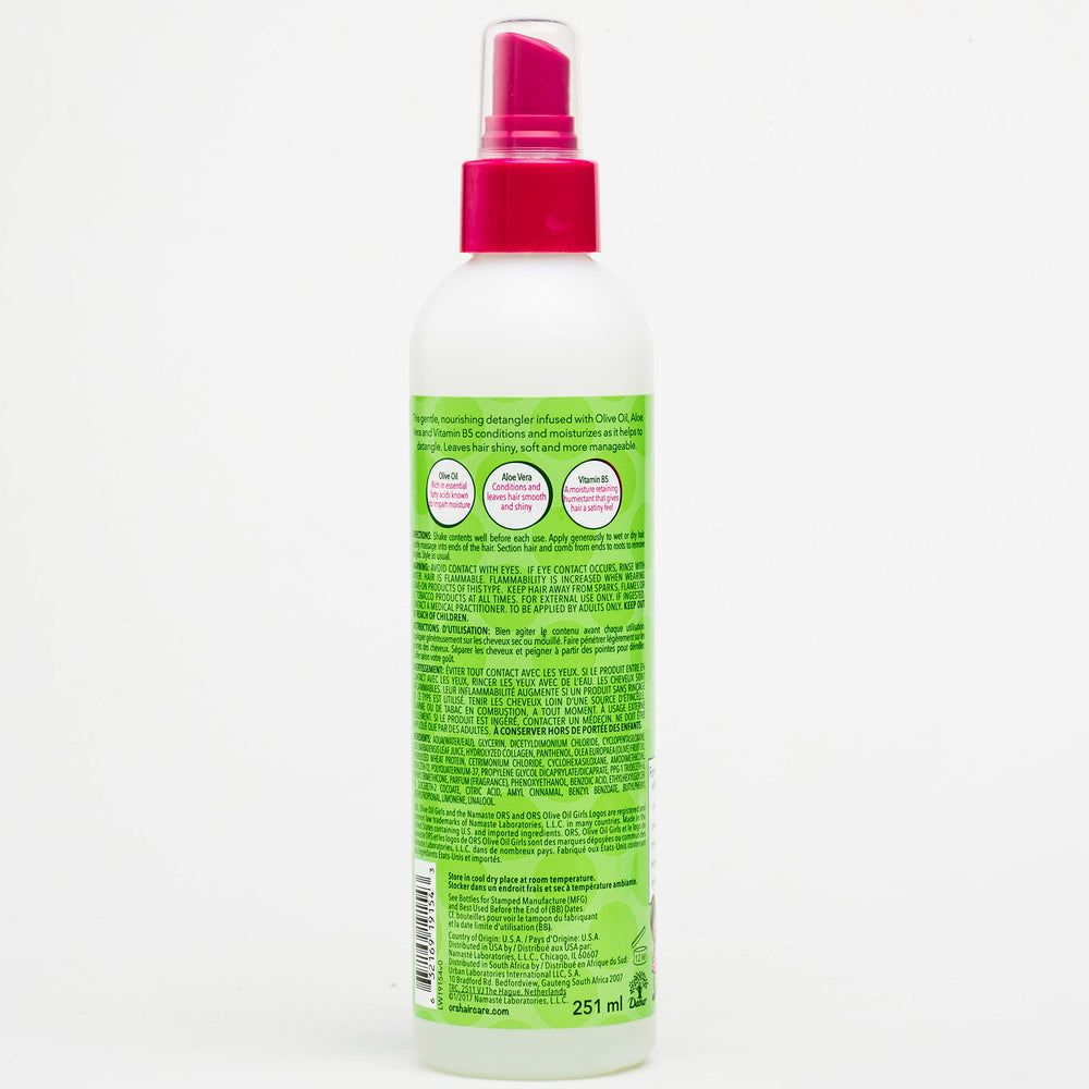 ORS Olive Oil Girls application sans rincage — douceur et gestion des cheveux en mouvement.