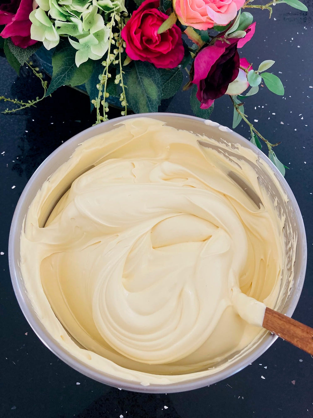 Oslove Organics Beurre Cupuacu pâte fouettée prête pour les beurres corporels.
