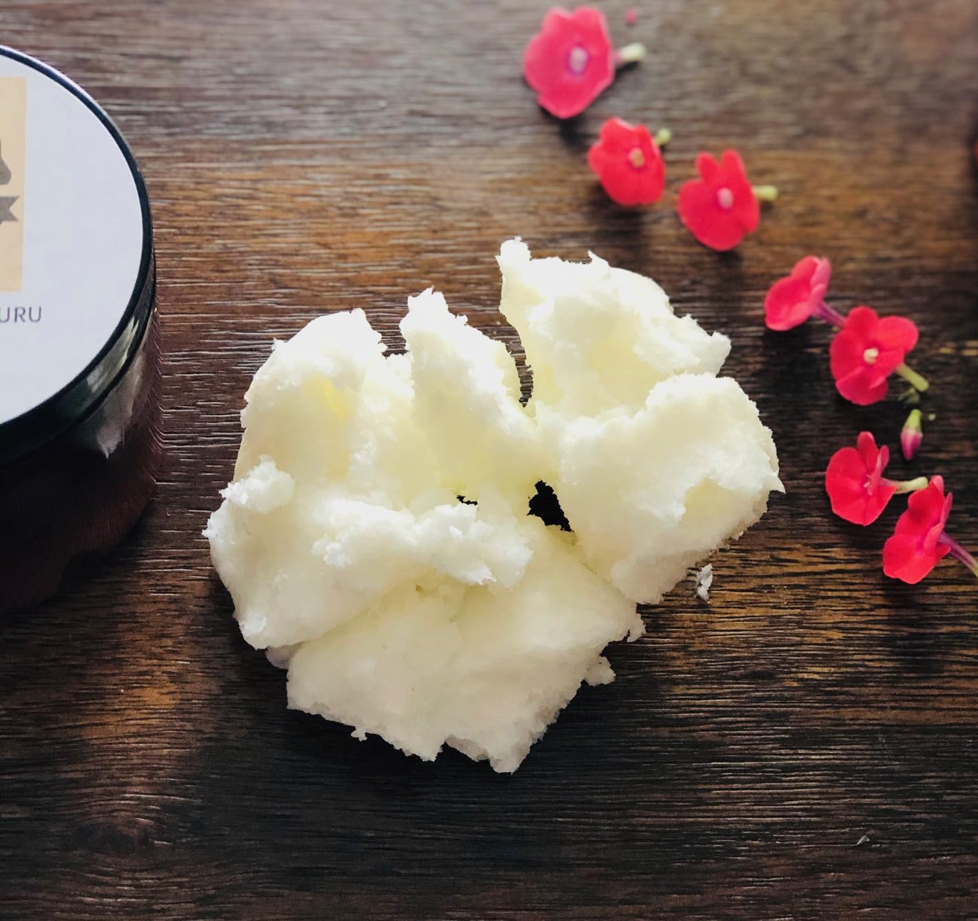 Beurre Murumuru Oslove Organics, hydratation en profondeur pour peau soignée.