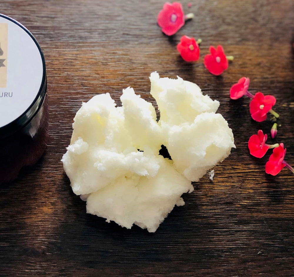 Beurre Murumuru Oslove Organics, hydratation en profondeur pour peau soignée.