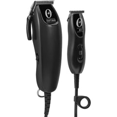 Oster Ace Mini Trimmer avec lame en T, lignes nettes et détails précis.