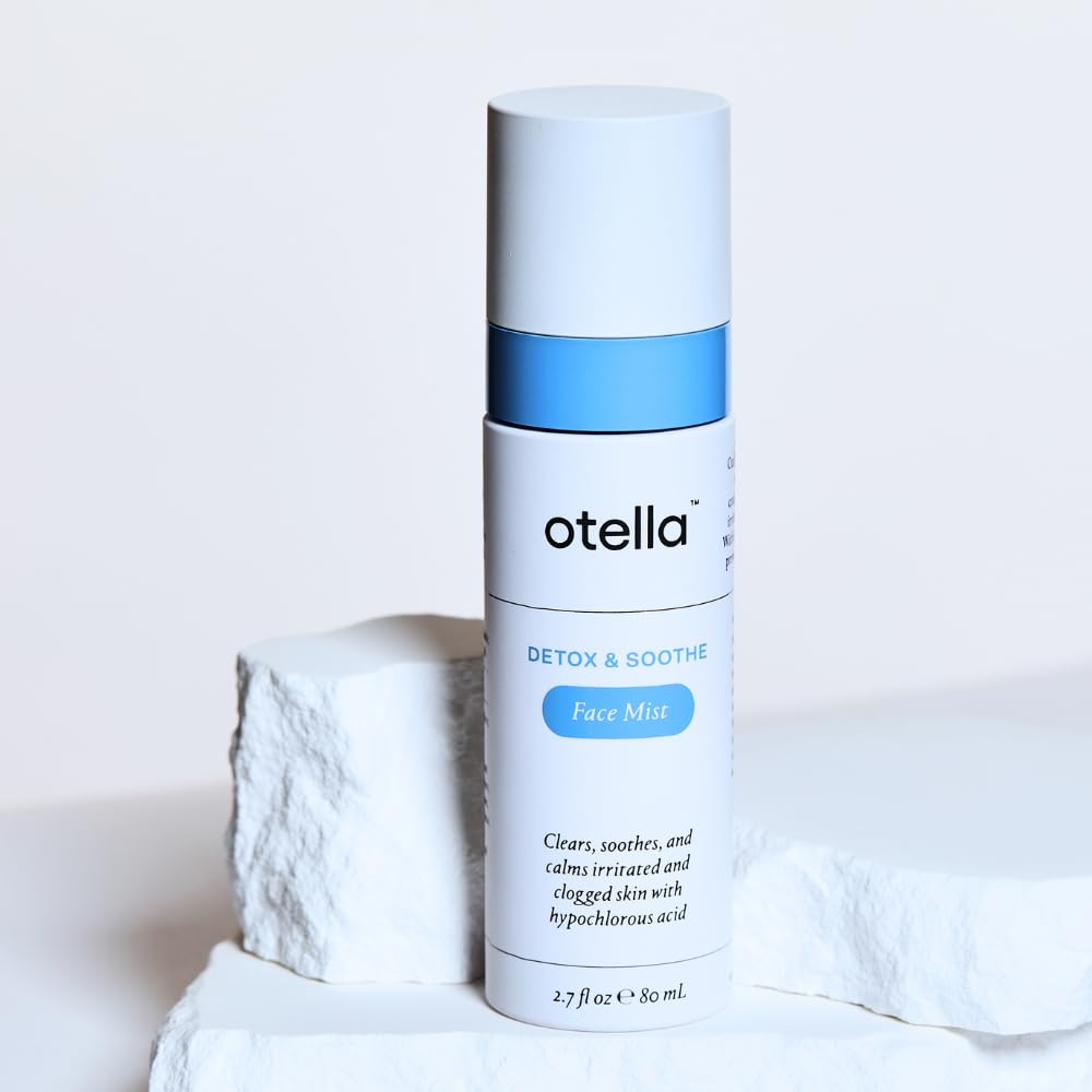 Brume légère Otella Detox & Soothe pour peau sensible au quotidien.