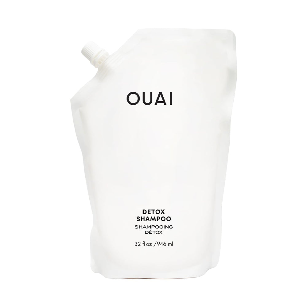 OUAI Detox Shampoo recharge : bouteille prête à clarifier les cheveux et éliminer les résidus.