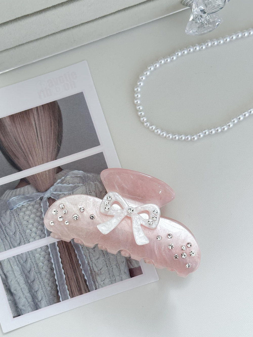 OUSEON noeud scintillant apporte une touche glamour pour toutes les occasions.
