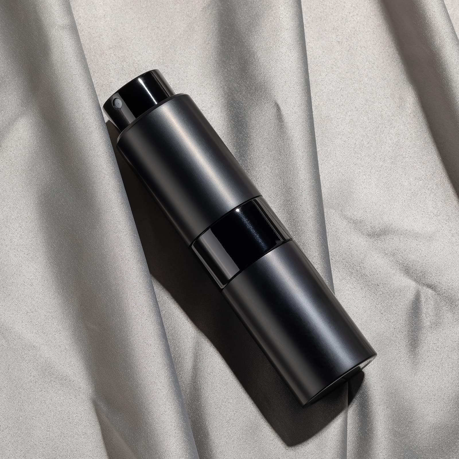 owlyee Capacité 20 ml voyage, idéal pour déplacements et voyages professionnels.