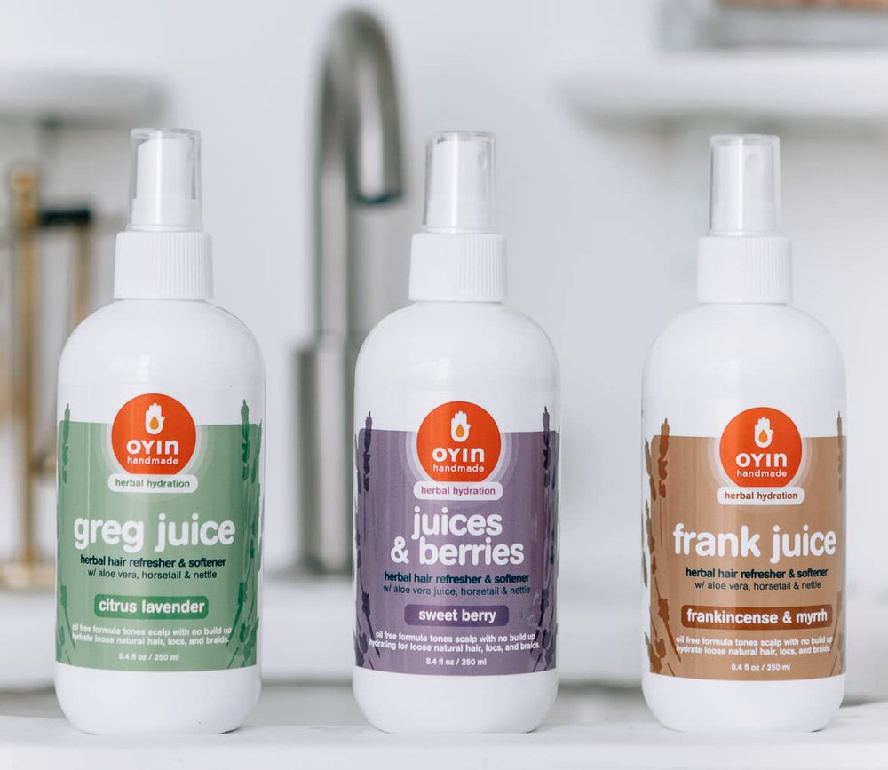 Appliquer le tonique sur les longueurs pour démêler et hydrater.