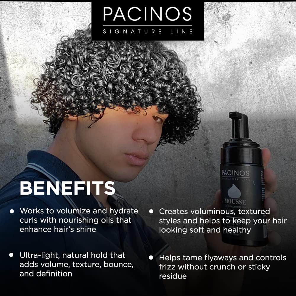Pacinos Mousse Application Cheveux Humides pour démarrer vos boucles en douceur.