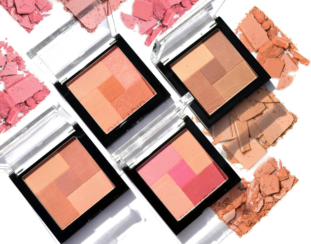 Palladio application Desert Rose estompe facilement pour un teint homogène.