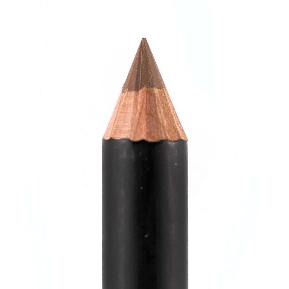 Palladio application légère, trac naturel pour sourcils définis.