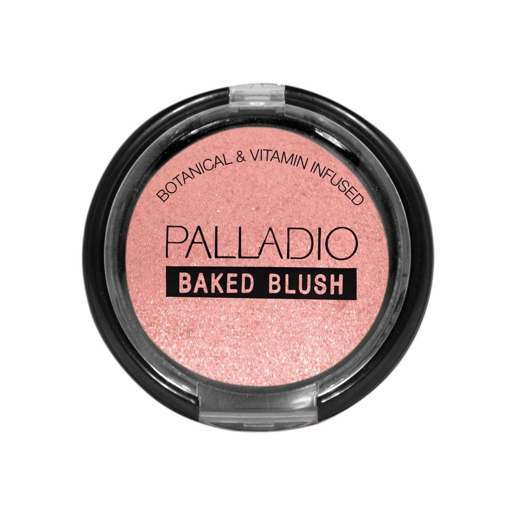 Palladio Baked Blush, application lisse sur les joues pour un rose naturel.