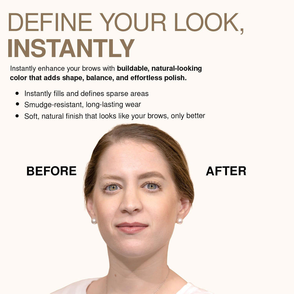 Échantillon de teinte Marron Foncé sur la peau avec Palladio Brow Definer.