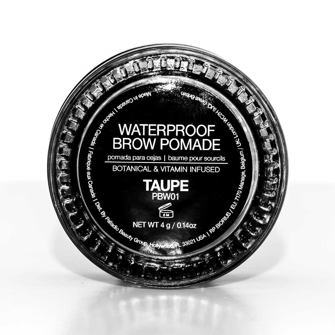 Finition définie Palladio Brow Pomade pour un look dramatique et durable.