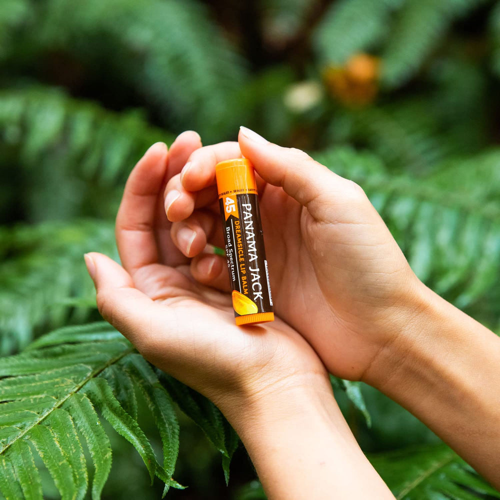 Emballage Panama Jack, doseur ajustable pour dosage facile.