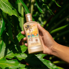Panama Jack Texture crème hydratante douce et nourrissante pour la peau.
