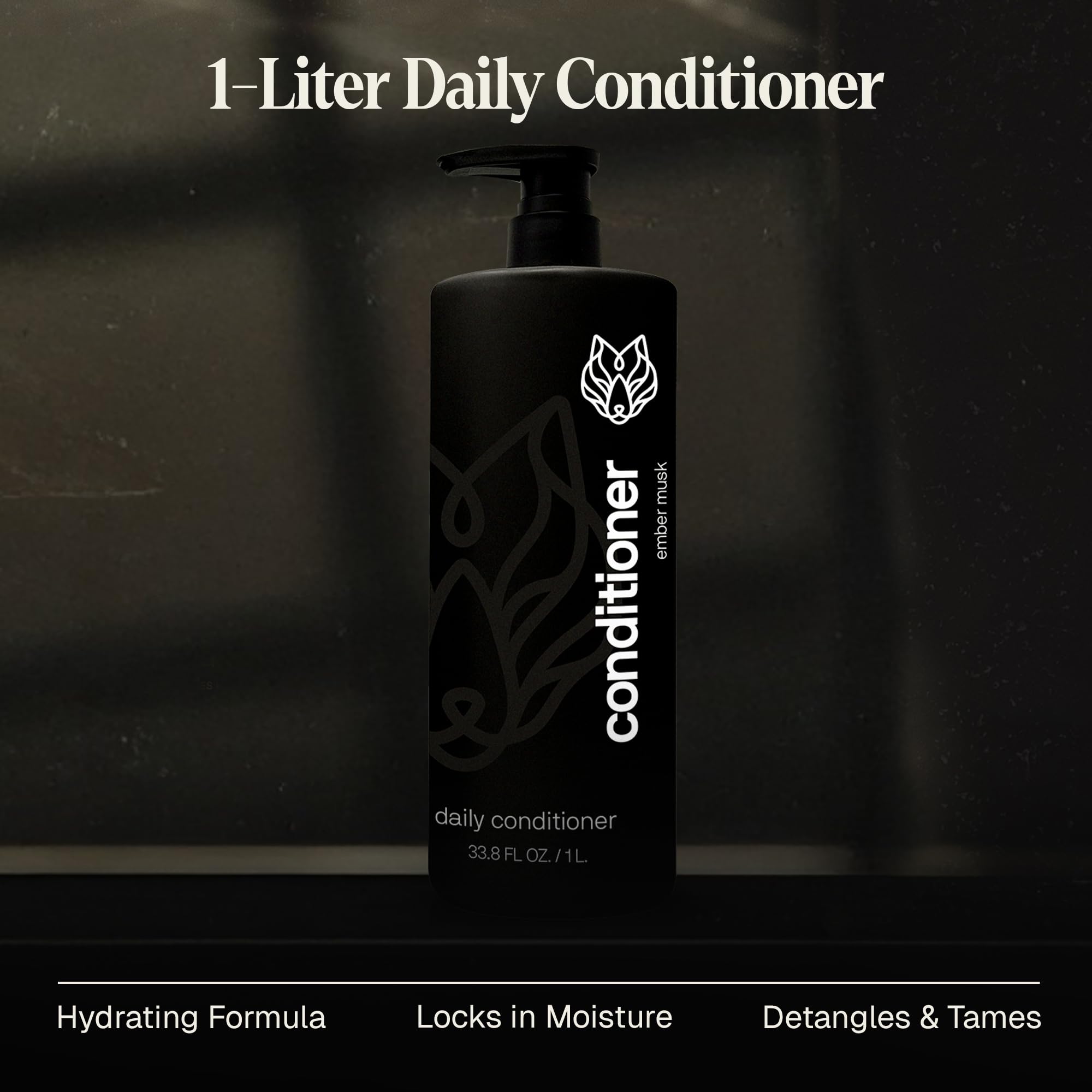 Parfum bourbon-tabac du conditionneur Black Wolf dégage une fragrance masculine.