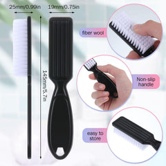 Patelai brosse-manche-longue-avec-trou-accrocher pratique pour ranger dans la salle de bain.