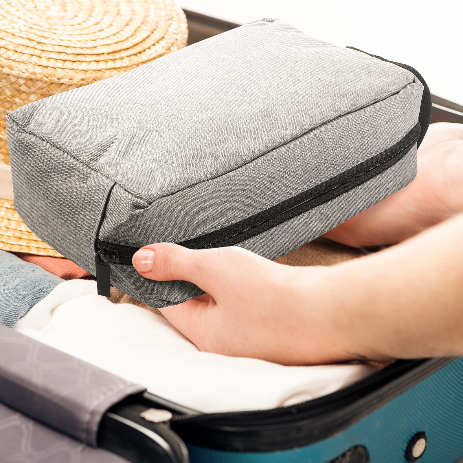 Organisateur beauté Paterr voyage avec multiples poches pour un accès facile.