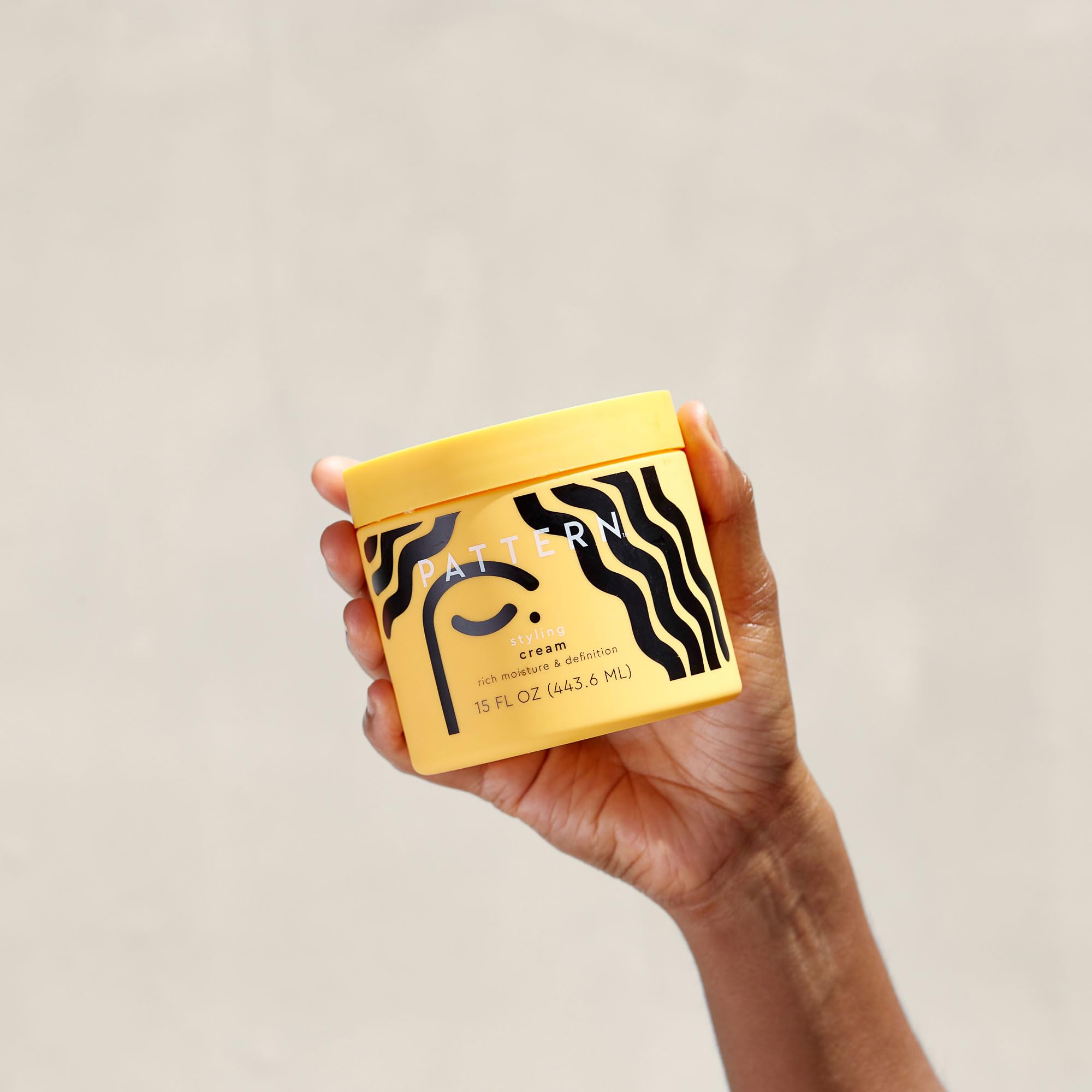 PATTERN Beauty Formule couleur sûre pour la routine capillaire