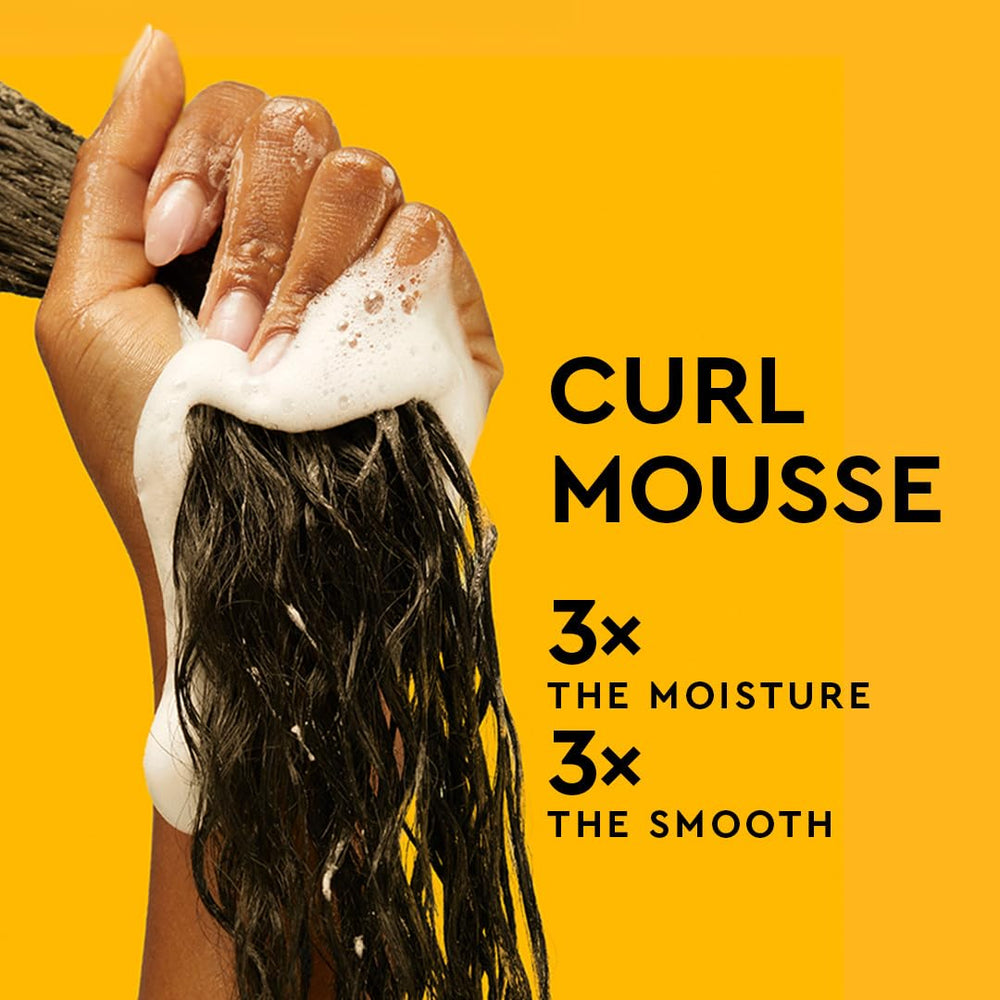 PATTERN Beauty Curl Mousse, définition boucles, mouvement naturel et tenue sans lourdeur.