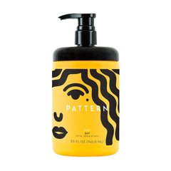 PATTERN Curl Gel: bouteille élégante offrant une définition douce pour les boucles.