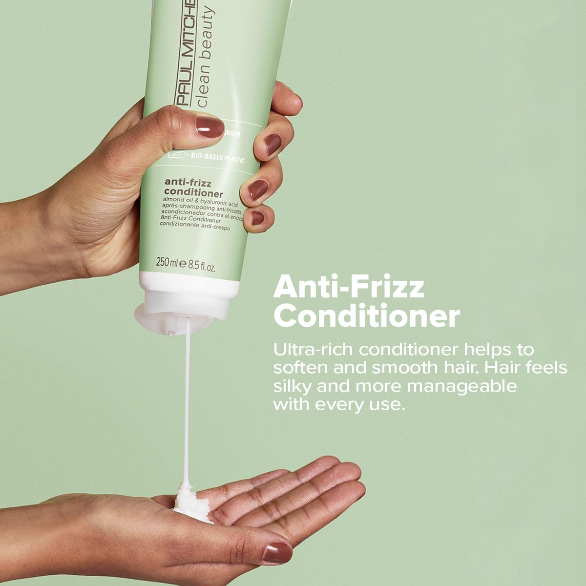 Conditionneur anti-frizz avec texture adaptée pour cheveux texturés à démêler.