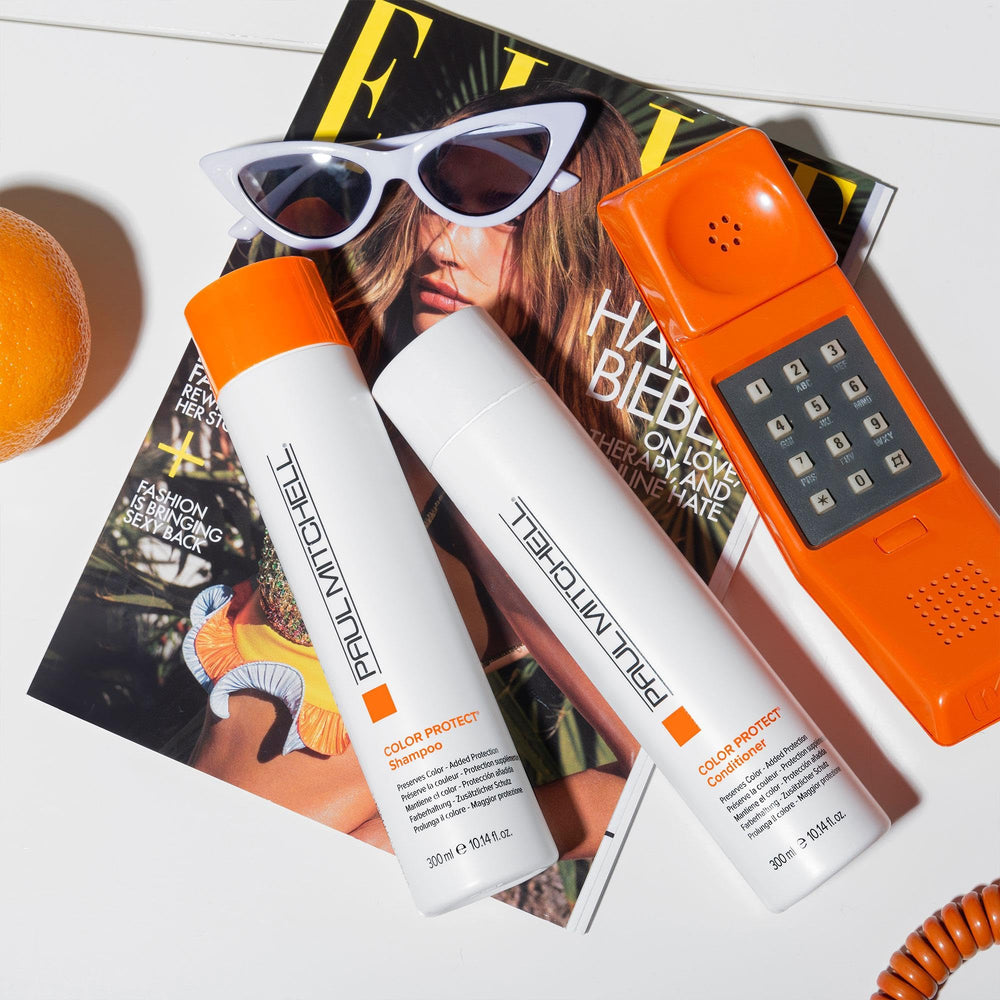 Protection UV indiquée par l’extrait de tournesol dans Paul Mitchell Color Protect Shampoo.