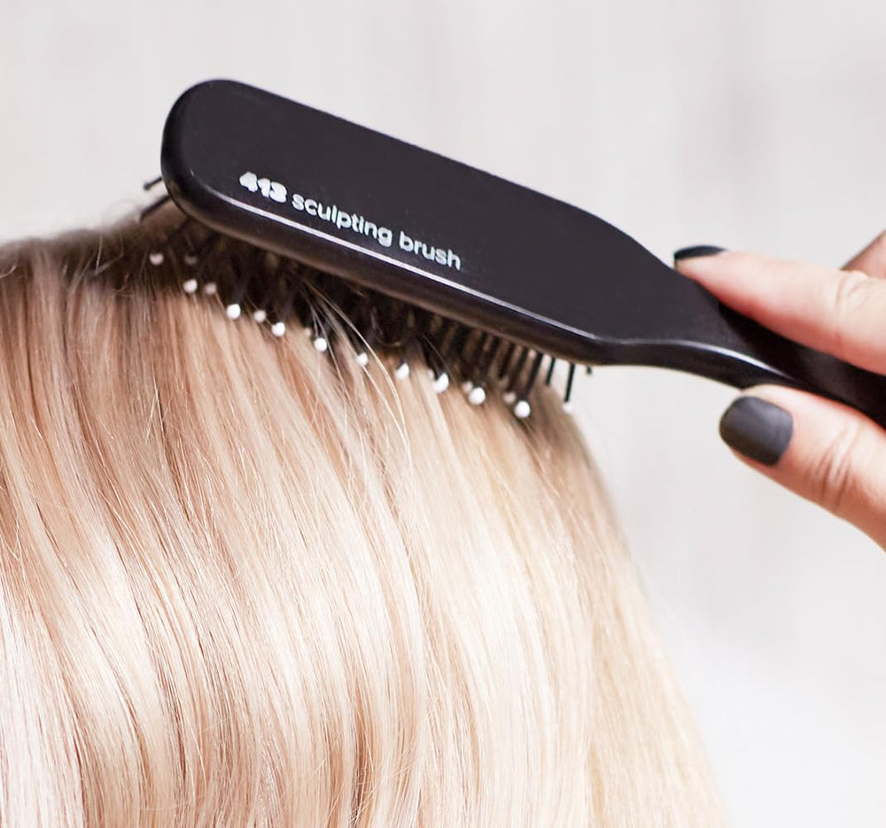 Paul Mitchell Pro Tools 413 Sculpting : brosse de finition et de séchage pour coiffures rapides.