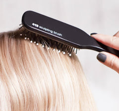 Paul Mitchell Pro Tools 413 Sculpting : brosse de finition et de séchage pour coiffures rapides.