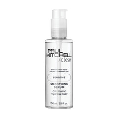 Paul Mitchell sérum lissage clair dans sa bouteille pour cheveux lisses et brillants.