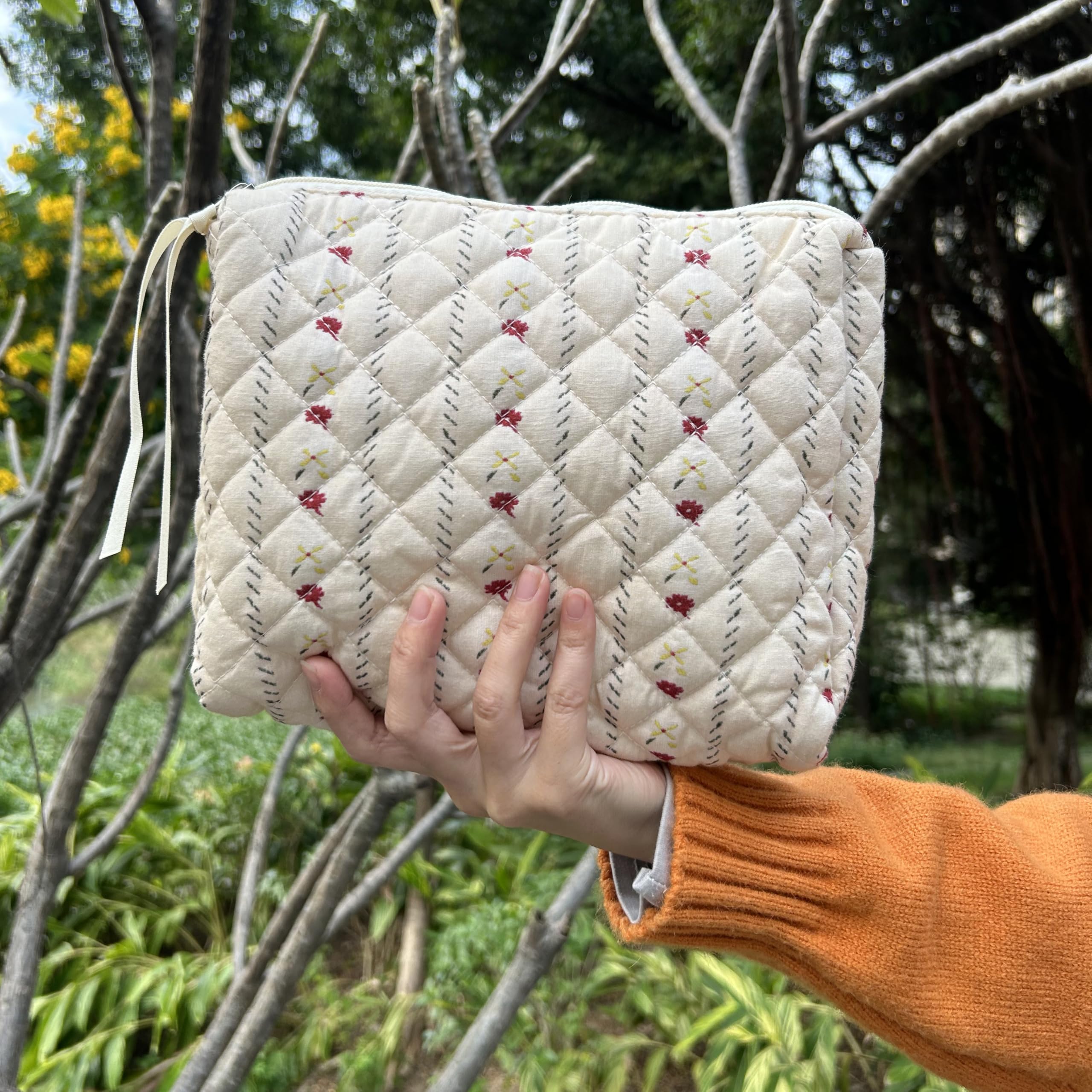 PAZIMIIK sac maquillage quilté, zipper robuste pour sécurité et accès rapide.
