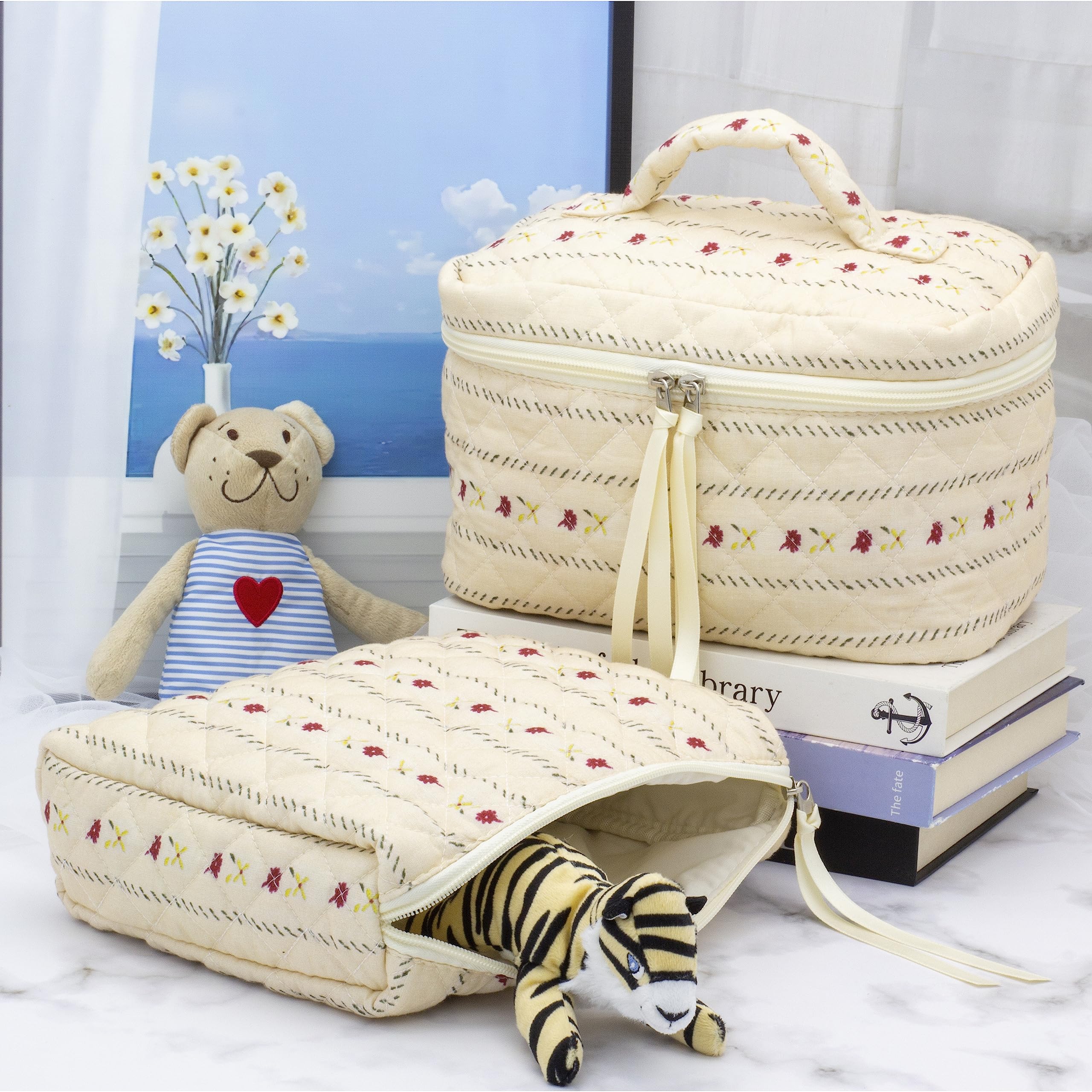 PAZIMIIK sac maquillage quilté, design léger idéal pour les voyages.