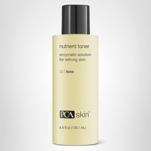 PCA SKIN tonique-visage – étape clé dans une routine soin lumineuse.