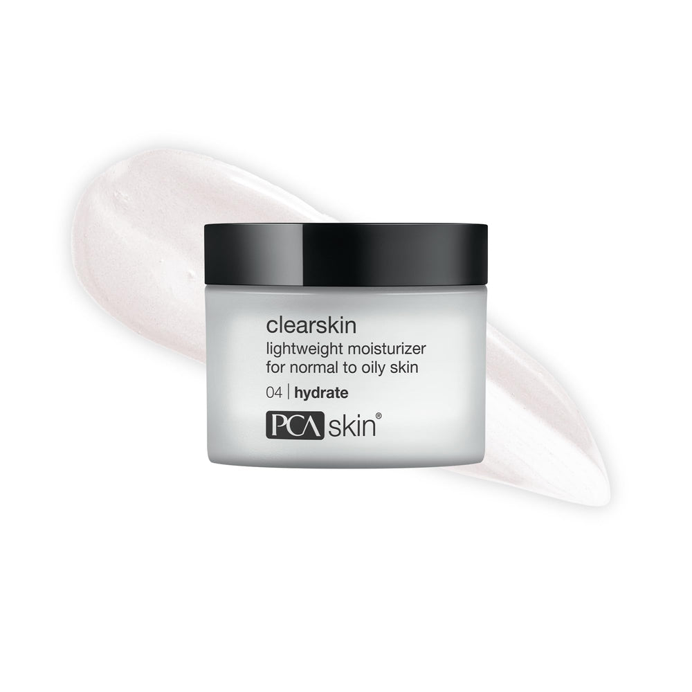 PCA SKIN Clearskin montre une hydratation légère pour peau grasse et sensible.