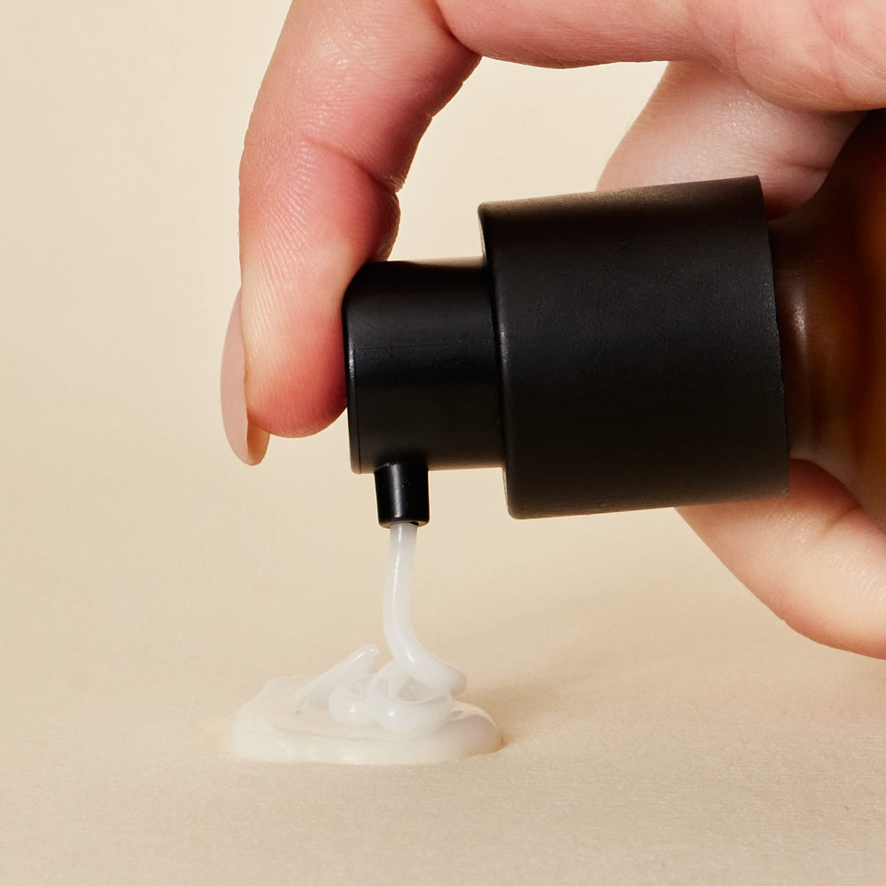 Relief visuel du teint avec Perricone MD Sérum Hyaluronique, peau plus lisse.