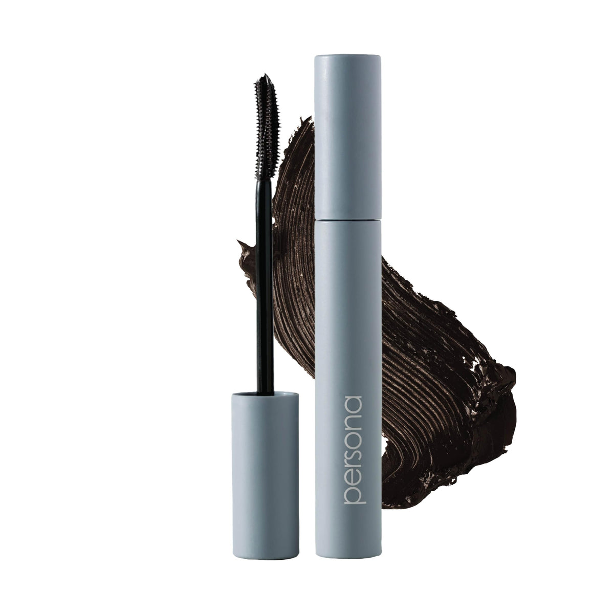 Mascara PERSONA avec brosse incurvée pour un regard plus ouvert et précis.
