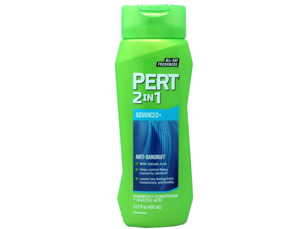 Pert Anti-Pelliculaire 2 en 1 – bouteille visible et soin léger du cuir chevelu.