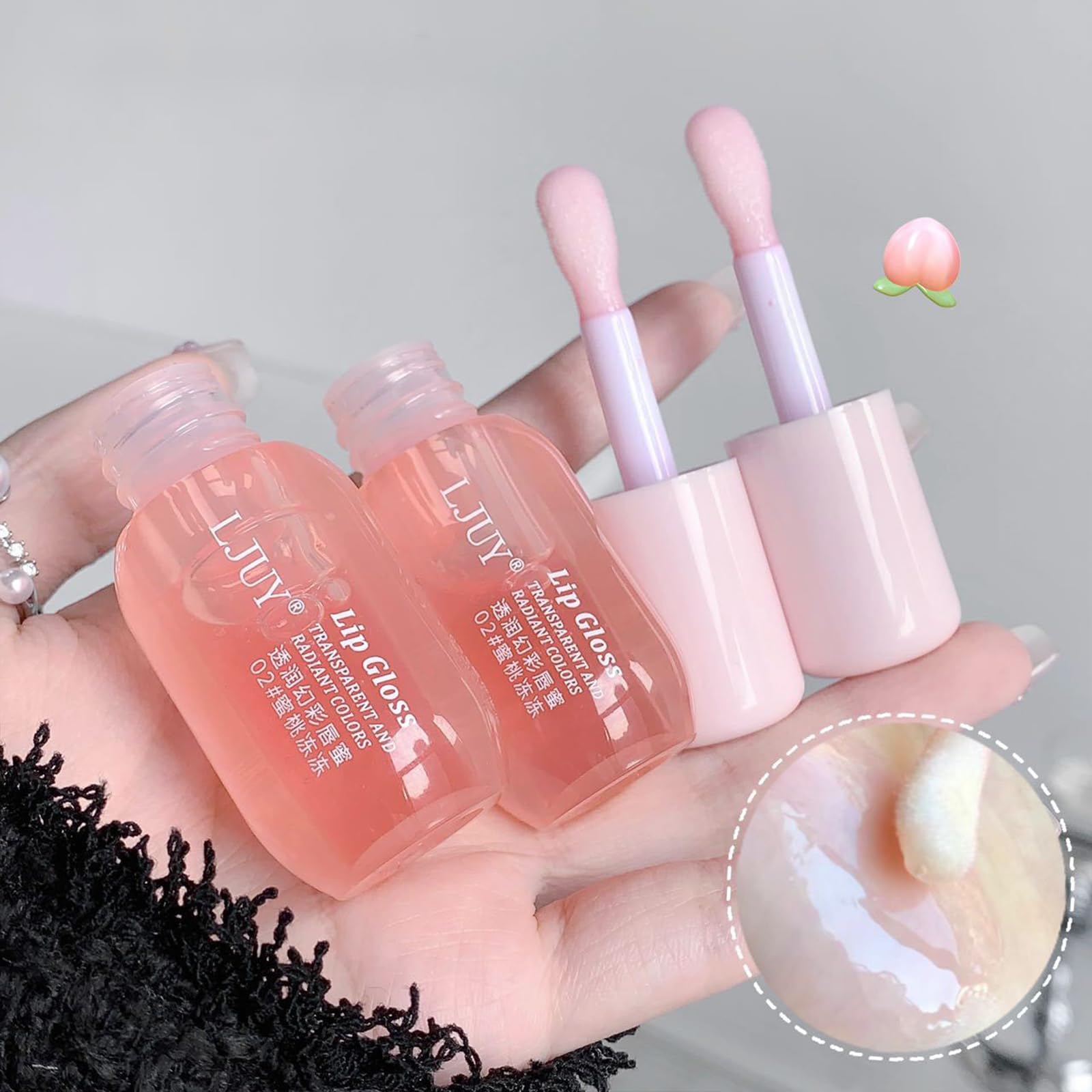 Petansy gloss à lèvres, fini brillant clair pour couleur naturelle et durable.