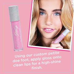 Doe-foot applicator close-up for easy lip gloss application