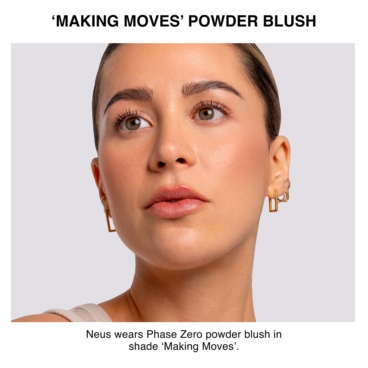Teinte pêche Phase Zero Poudre Rouge pour chaleur naturelle.