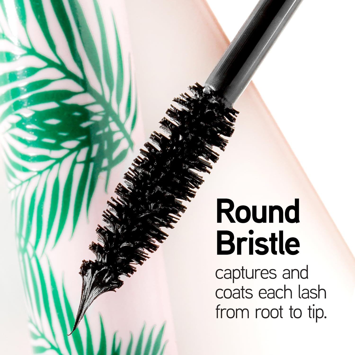 Butter Blowout offre volume et définition visibles sur les cils