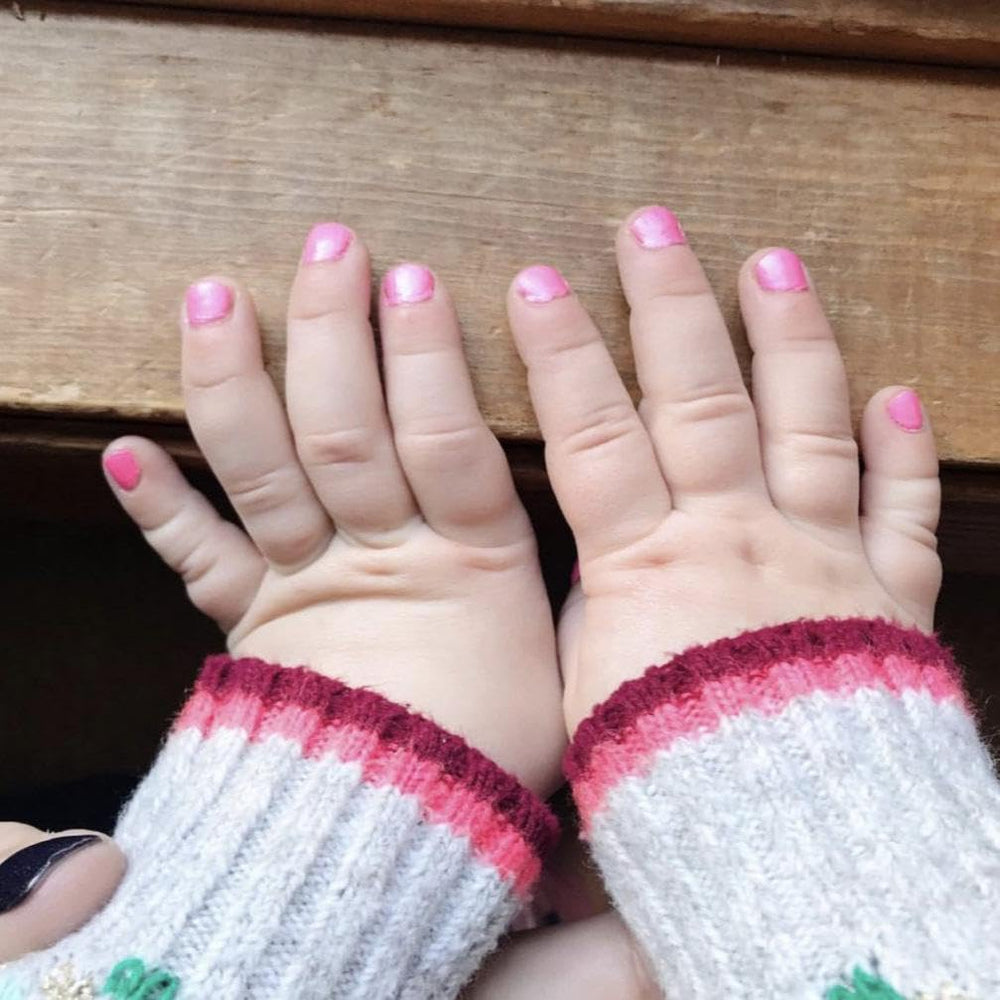 Formulation Piggy Paint: sûre pour enfants, végane et non testée sur les animaux.