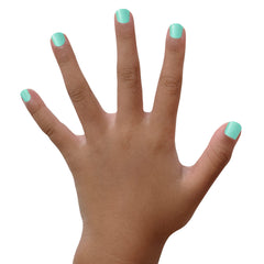 Échantillon ongulaire Seafoam montrant la teinte naturelle et durable