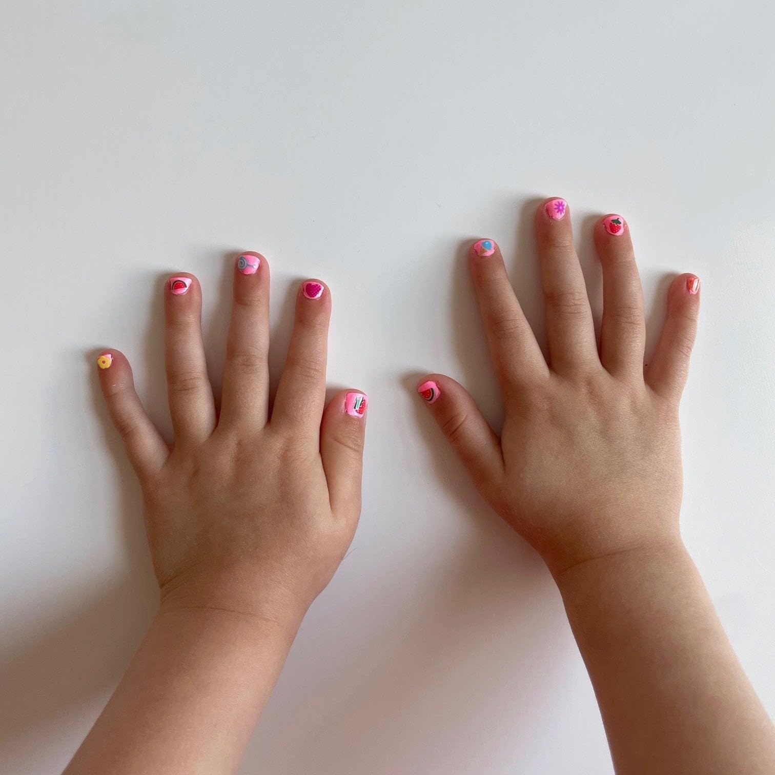 Vernis Piggy Paint Pinkie Promise 0,5 oz rose néon, pour enfants.