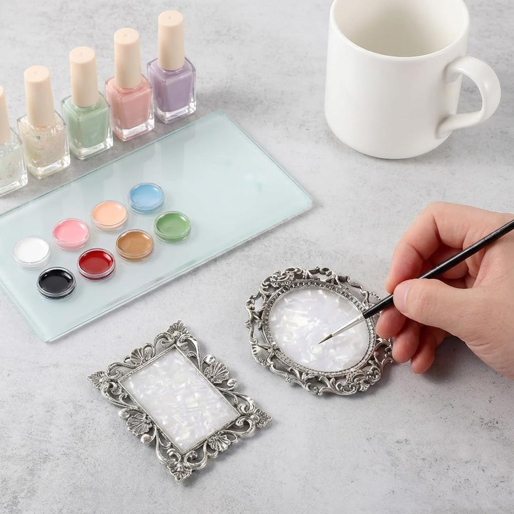Palette Pinkoriart avec bordure cuivre, design vintage, idéale pour séance photo.
